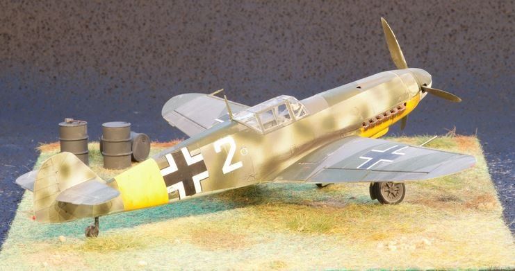 Kit di modellismo & Modellini statici: ICM 48107 Bf 109F-4/R6 – Nuovo e nell'imballaggio originale da Schwadernau venduto da Blueray 1