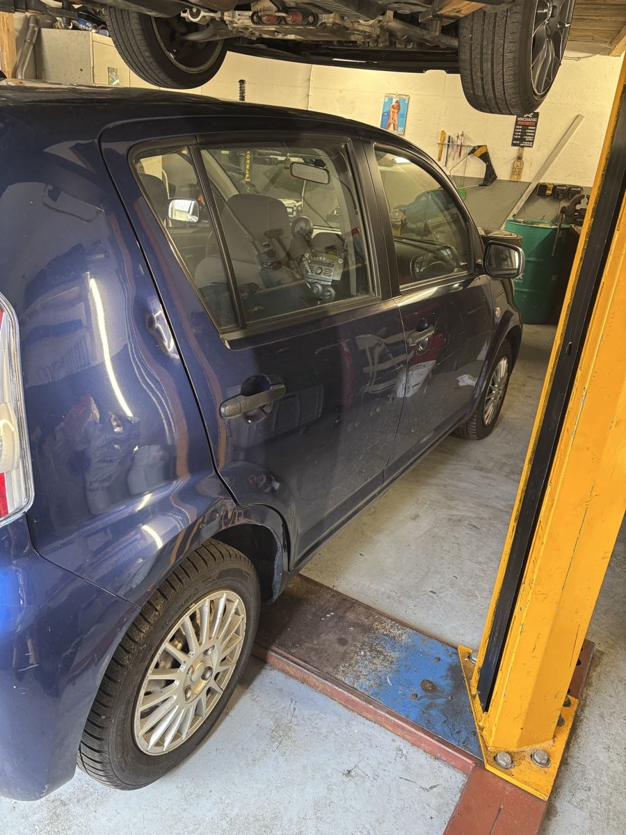 Daihatsu Automobili: Daihatsu sirion mit rest mfk – Difettoso da wasen im emmental venduto da jul_2npg 6