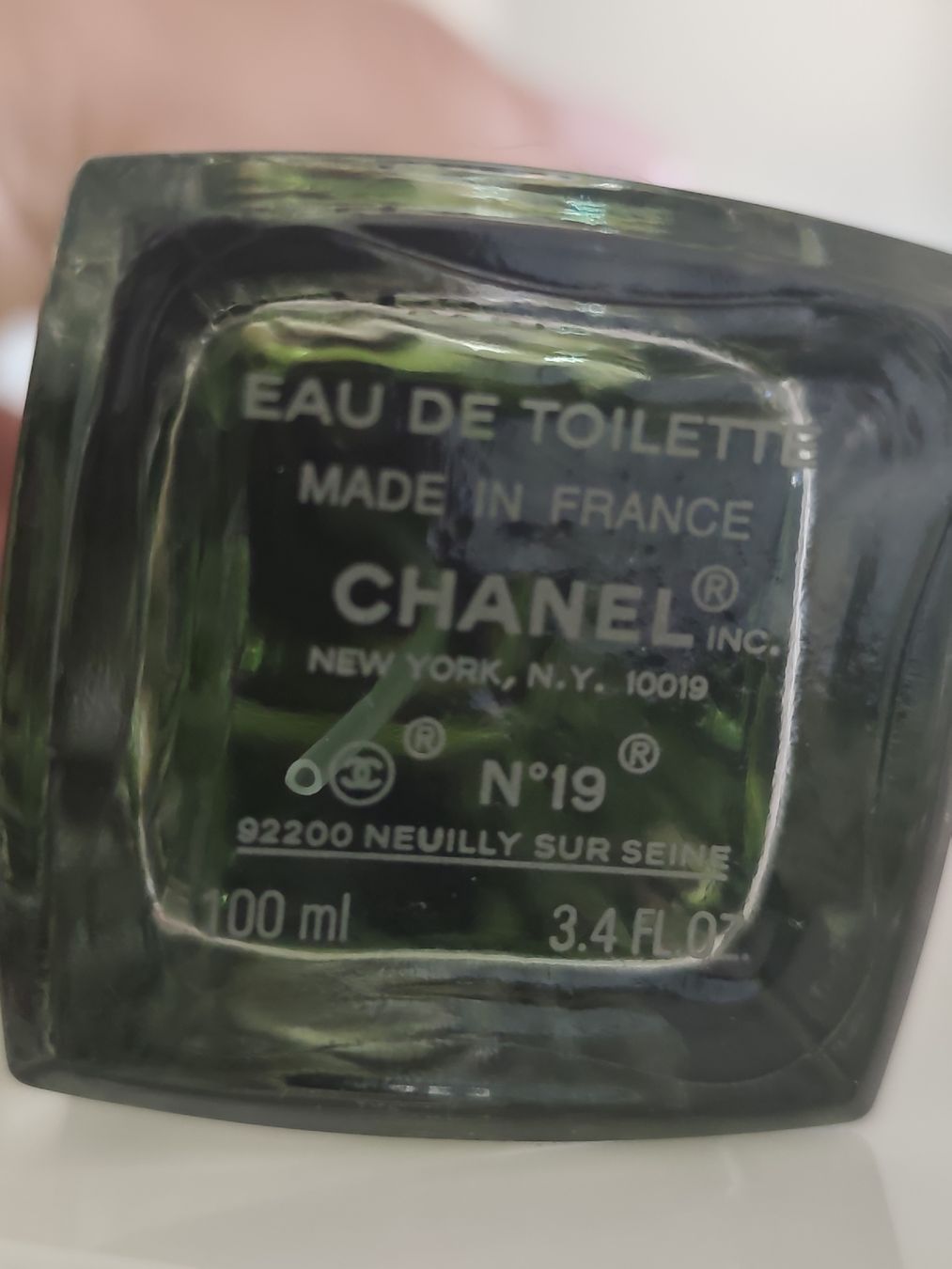 Chanel Profumi & Eau de Toilette: Parfume Chanel 19/100 ml edt  – Usato da Männedorf venduto da Ursik_OnlineShop 1