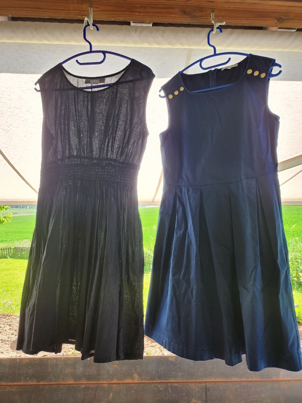 Lotti di vestiti: Drei Sommerkleider, Gr. 40 – Usato da Forch venduto da ang_bhq6