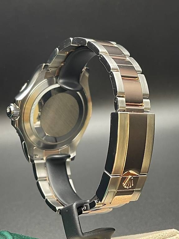 Rolex Orologi: Rolex Yacht-Master 40mm Ref. 126621 "Chocolate Dial" 2022 – Nuovo (secondo la descrizione) da Lugano venduto da luganotopwatches 5