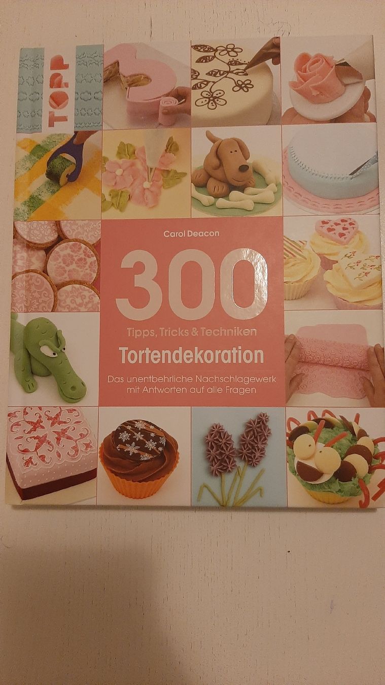 Bücher: Buch Tortendekorationen – Gebraucht aus Lenzburg von Meli0305
