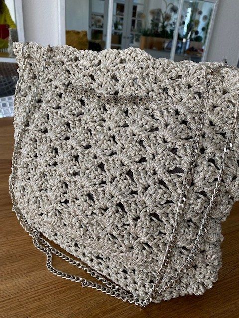 Borse da donna: NEUE exklusive ecru-farbene Crochet Handtasche – Usato da Wiesendangen venduto da EnricaL 4
