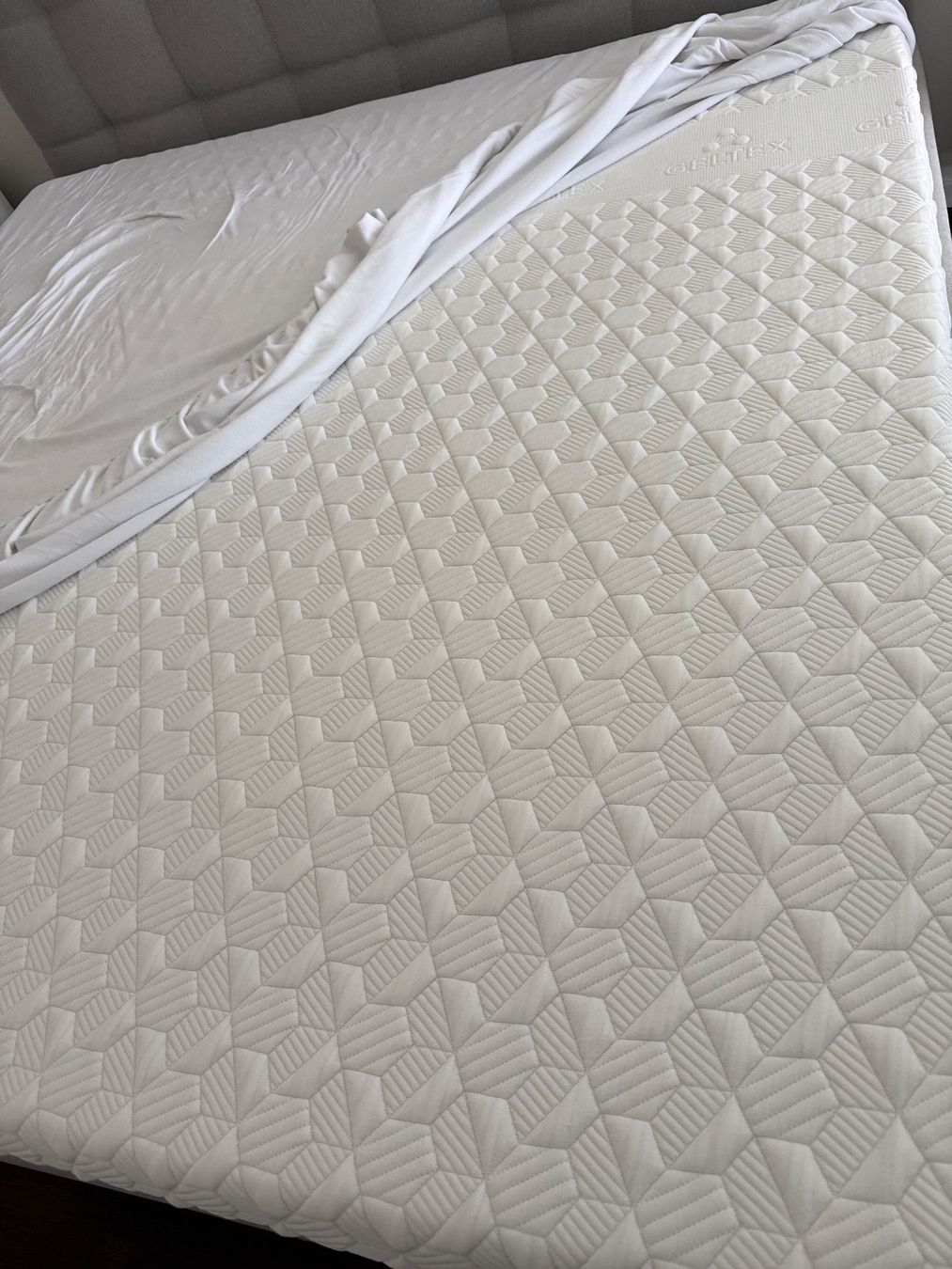 Betten: Superba Boxspring-Bett Arosa 200x200 – Gebraucht aus Zug von snowwhite5 5