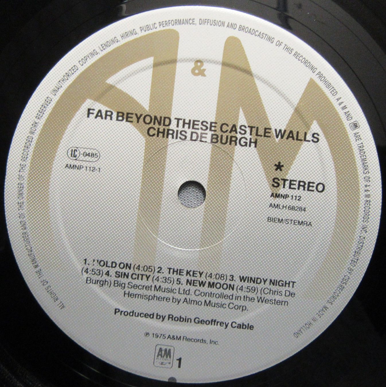 Dischi in vinile: Chris De Burgh - Far Beyond These Castle Walls... - LP – Usato da Auenstein venduto da Padabimbim 5