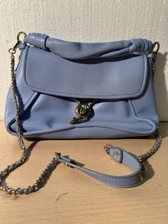 Sac à main Liu Jo bleu clair avec chaîne dorée