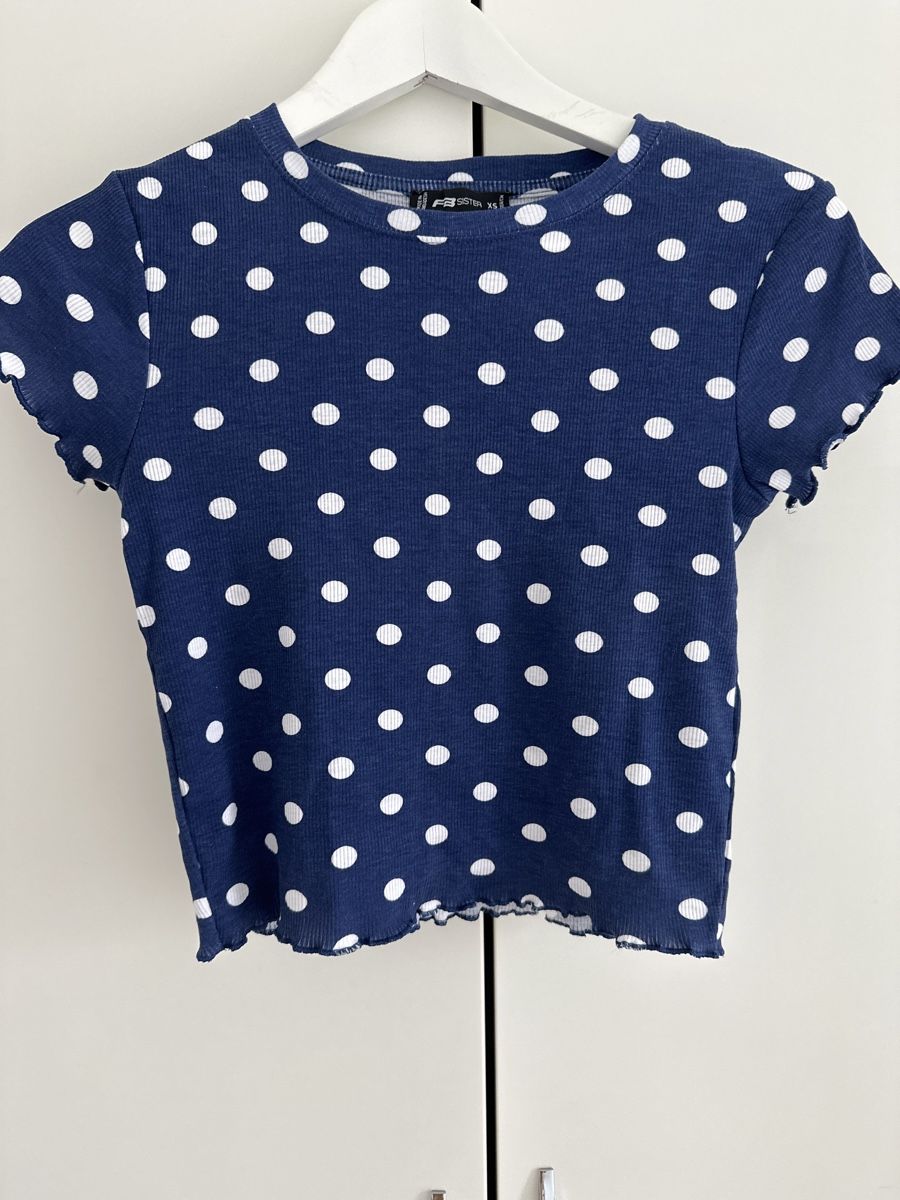 Top: Blaues Punkte Crop Top, Grösse S – Usato da Rheineck venduto da sam_9m27