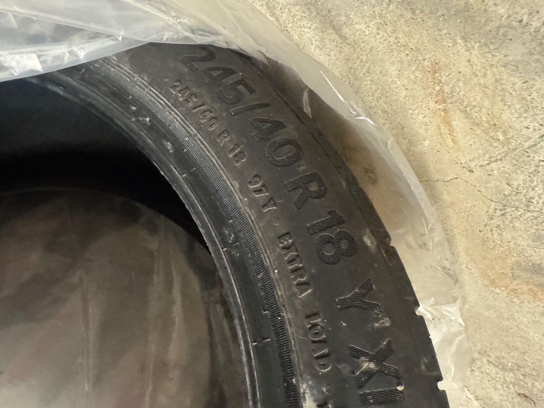 Pneumatici & Ruote complete: Sommer reifen – Usato da Zug venduto da kaa_bfk6 3