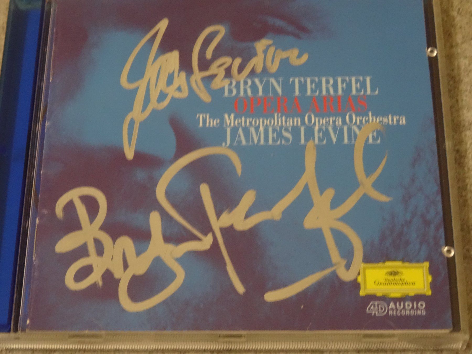 CD: Signierte CD Bryn Terfel Opernarien Levine – Usato da Olten venduto da Disc-Ausverkauf