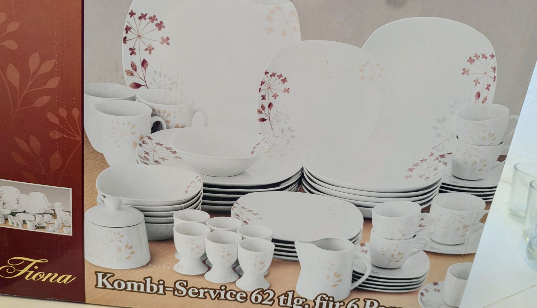 Set di piatti: Geschirrset ohne Teller   – Usato da Steinmaur venduto da Ottelo 3