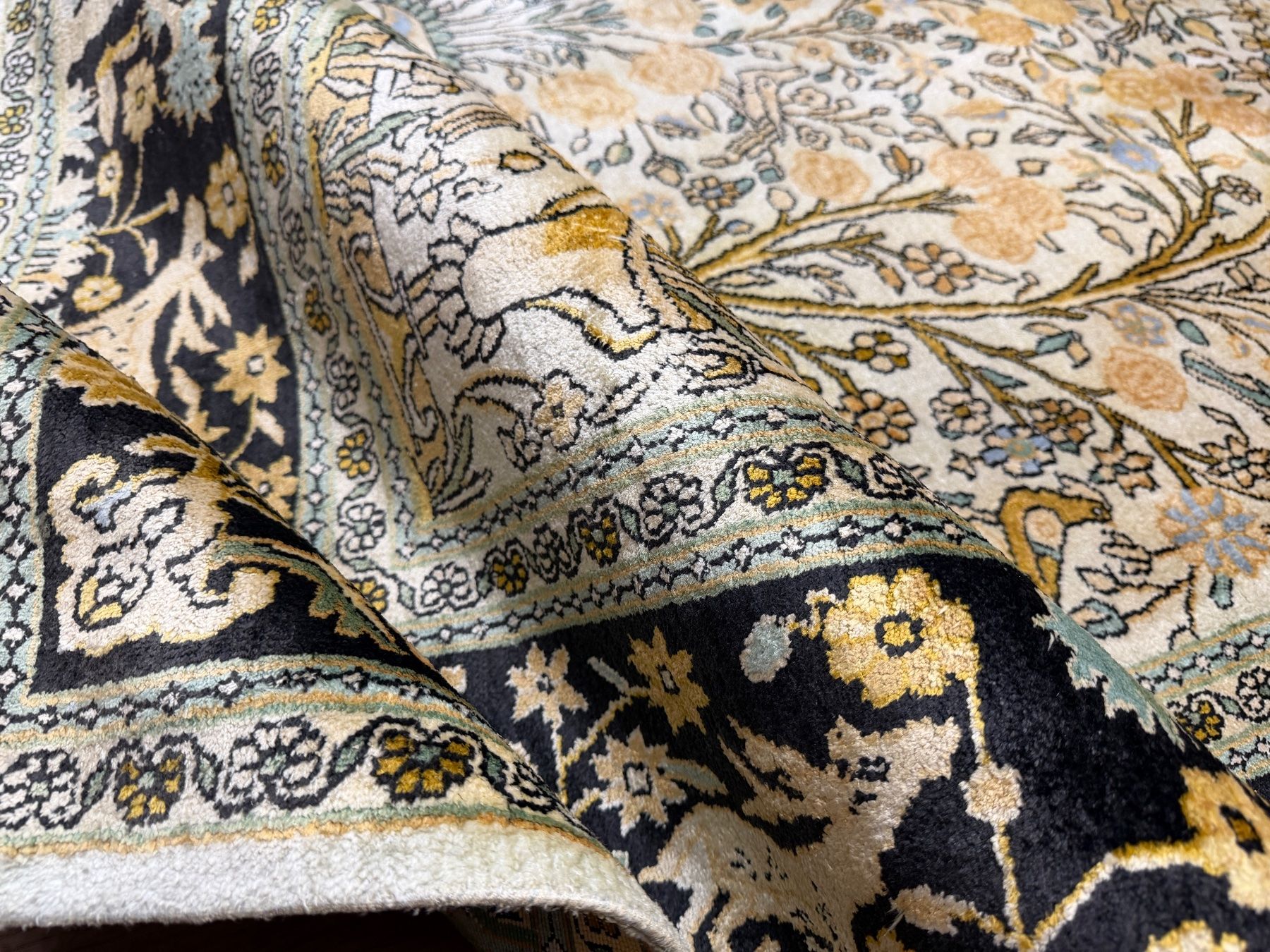 Tappeti: Wunderschöner grosser Seidenteppich - Handgeknüpft – Usato da Bennau venduto da Mayer_Carpets 4