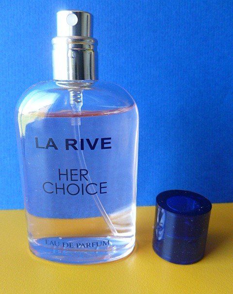 Parfum & Eau de Toilette: Parfum her choice von La Rive 30 ml – Gebraucht aus Grosswangen von Aschenputtel69 1