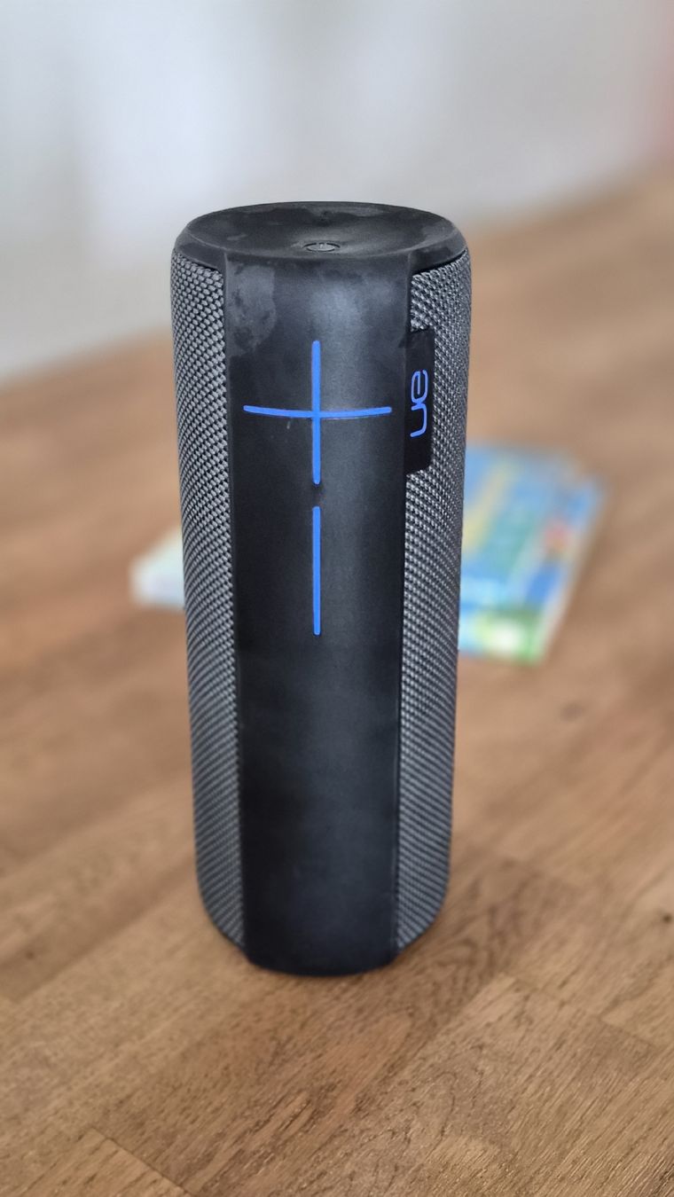 Logitech Lautsprecher: Boom Box – Gebraucht aus Münchenbuchsee von toviloa
