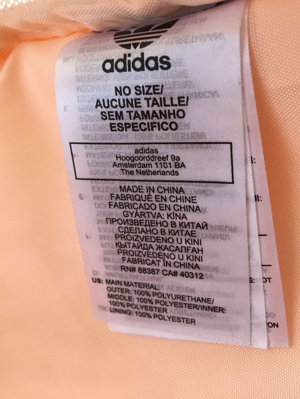 Adidas Zaini: Sac à dos Adidas holographique - édition limitée – Usato da Troinex venduto da Irisglo 5