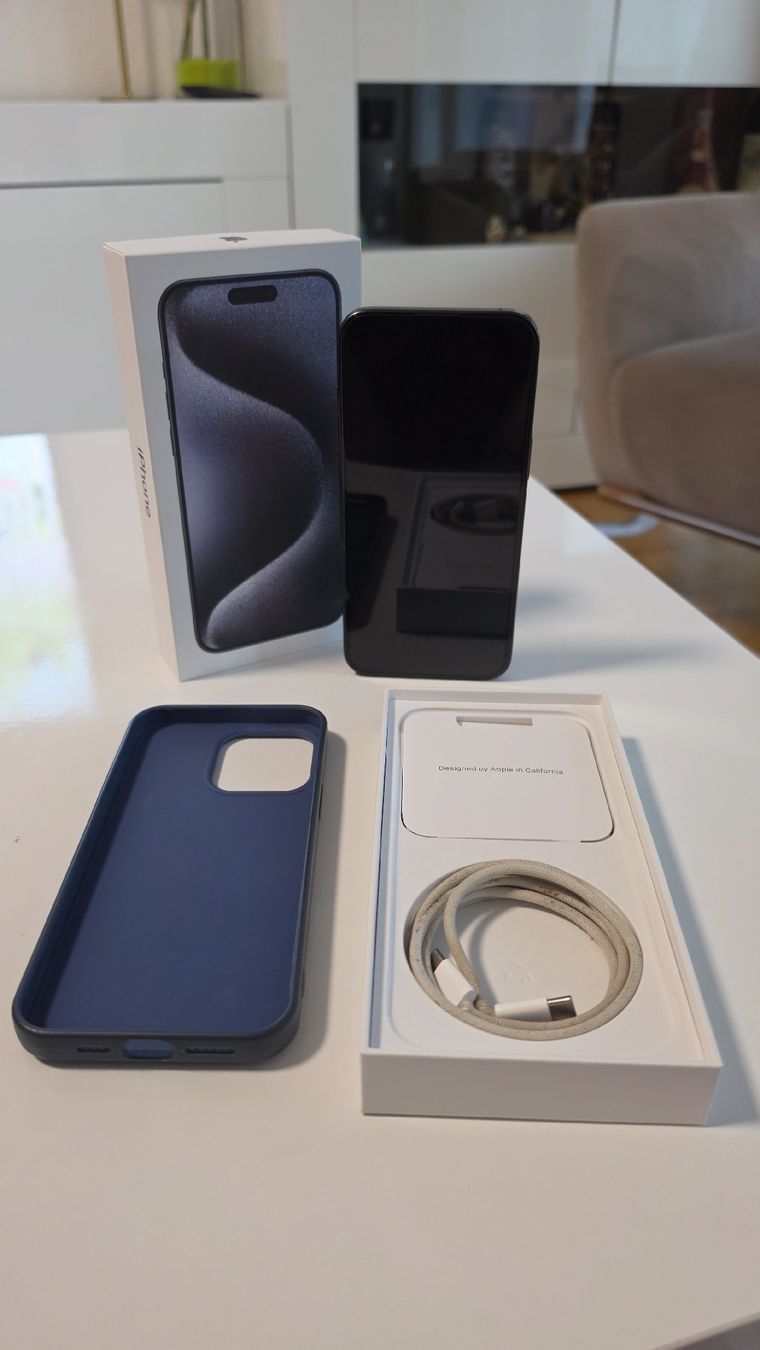 Apple Handys / Smartphones: iPhone 15 Pro Max Blue Titanium 256GB  – Gebraucht aus Zürich von jug_6rc7