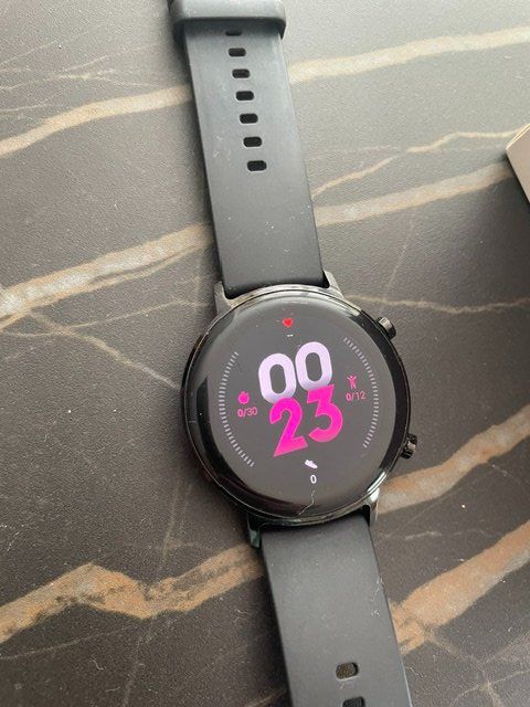 Huawei Smartwatch: Huawei GT2 42mm Smartwatch – Usato da Ennetbaden venduto da djpejic 2