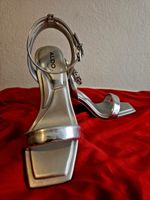 Elegante Aldo Sandalen, Silber, Grösse 36 - Sommer Sale!