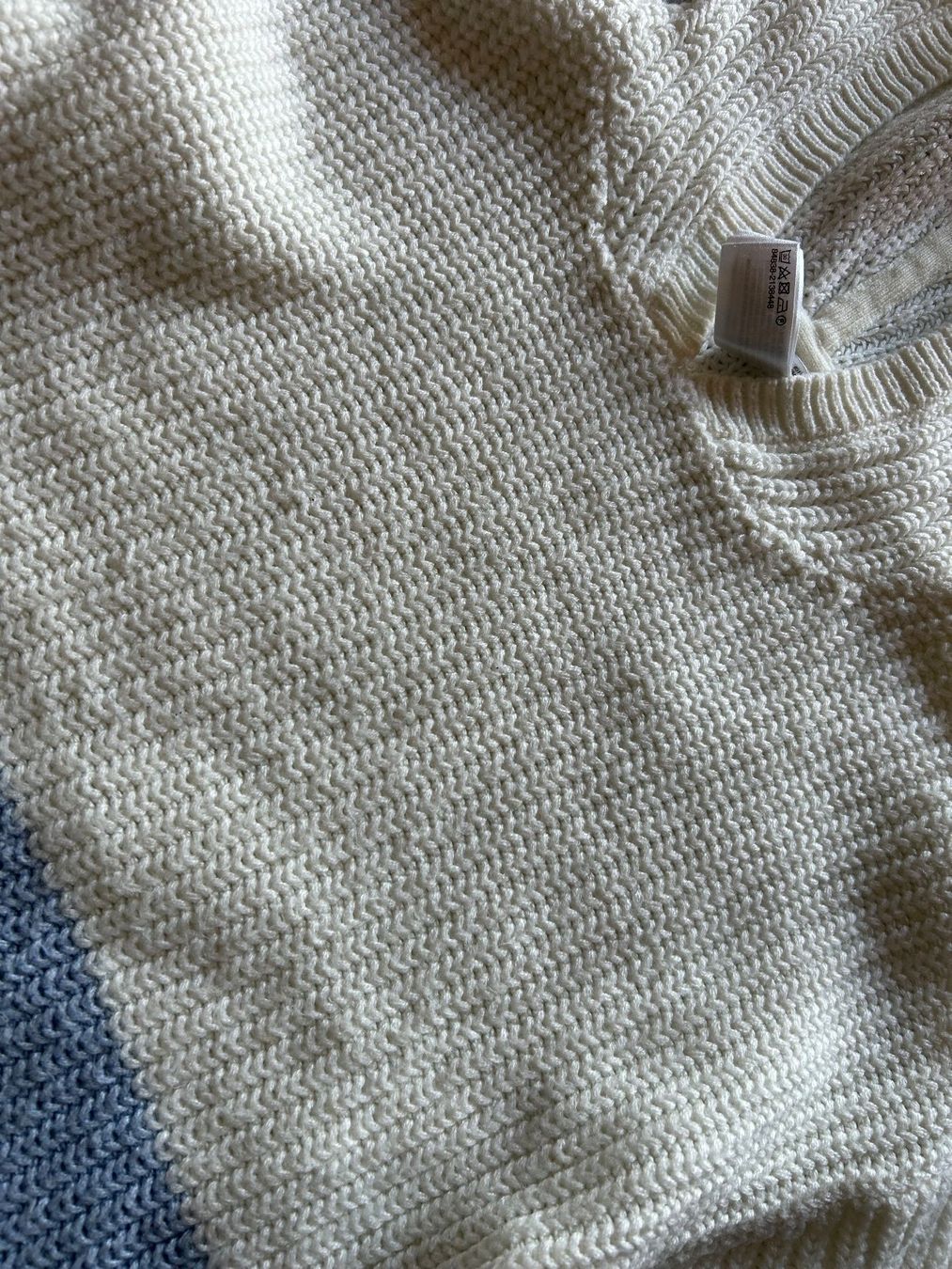 C&A Maglioni & Felpe: Pull blanc / bleu clair avec capuche  gr.170 - 176 – Usato da Arbedo venduto da nadia1973 1