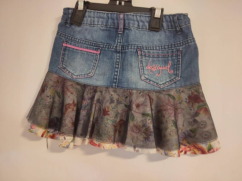 Vestiti & Gonne: Jupe desigual jeans 11 ans – Usato da Le Grand-Saconnex venduto da daniboom 2