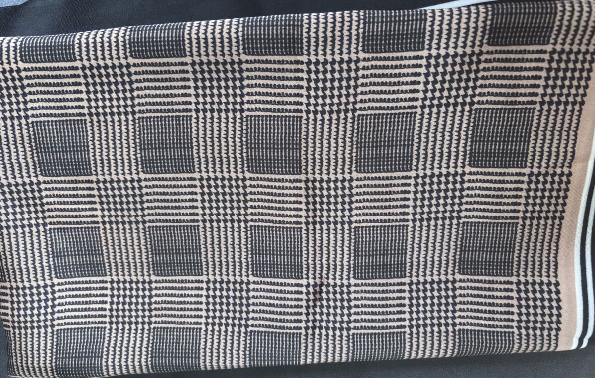 Foulards, Tücher & Schals:  Plaid pattern  Scarf . – Neu (gemäss Beschreibung) aus Dübendorf von S1973E 5