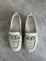 Slipper 5th Avenue hellgrün Wildleder Grösse 40 getragen