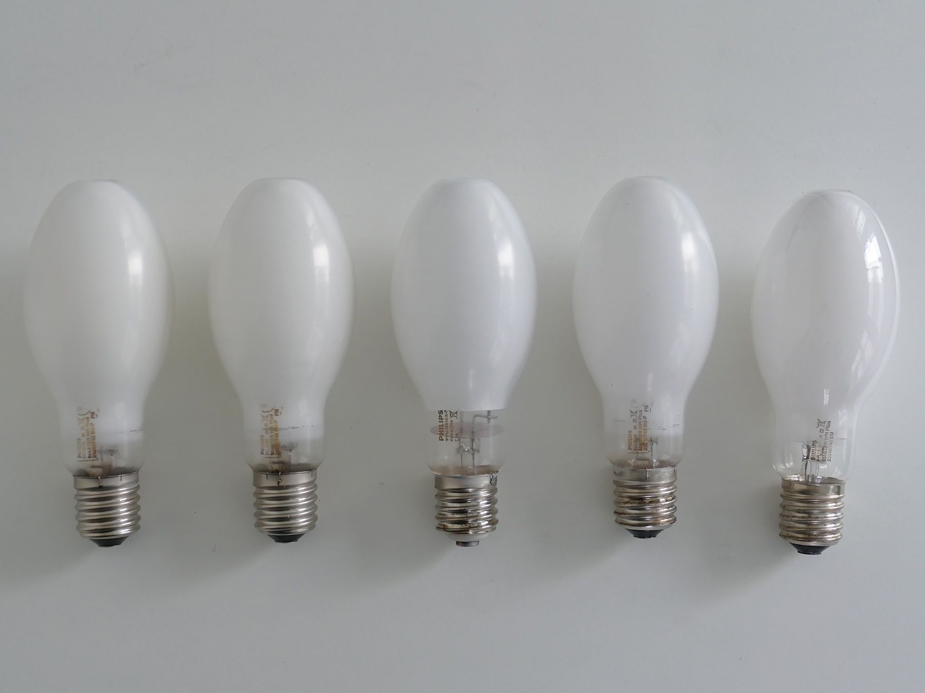 Philips Lampade: Philips Master HPI PLUS, Halogen-Metalldampflampen, 5 Stück – Usato da Zürich venduto da allgoods 2