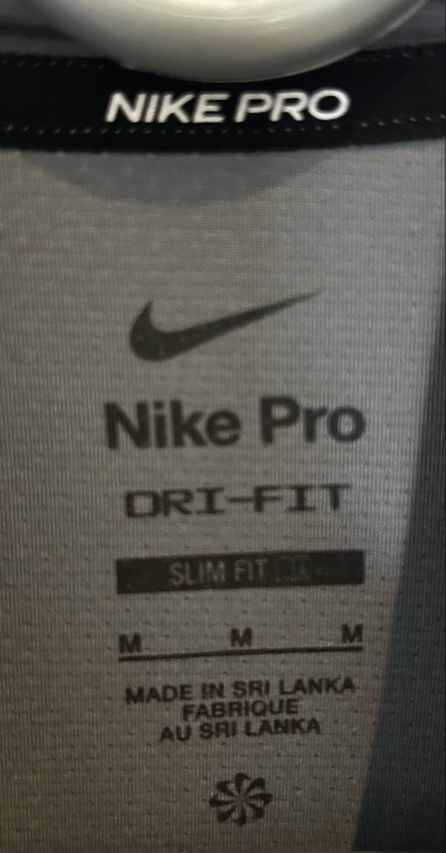 Nike T-Shirts: Nike Herren Langarmshirt – Neu (gemäss Beschreibung) aus Basel von Christopher123 3