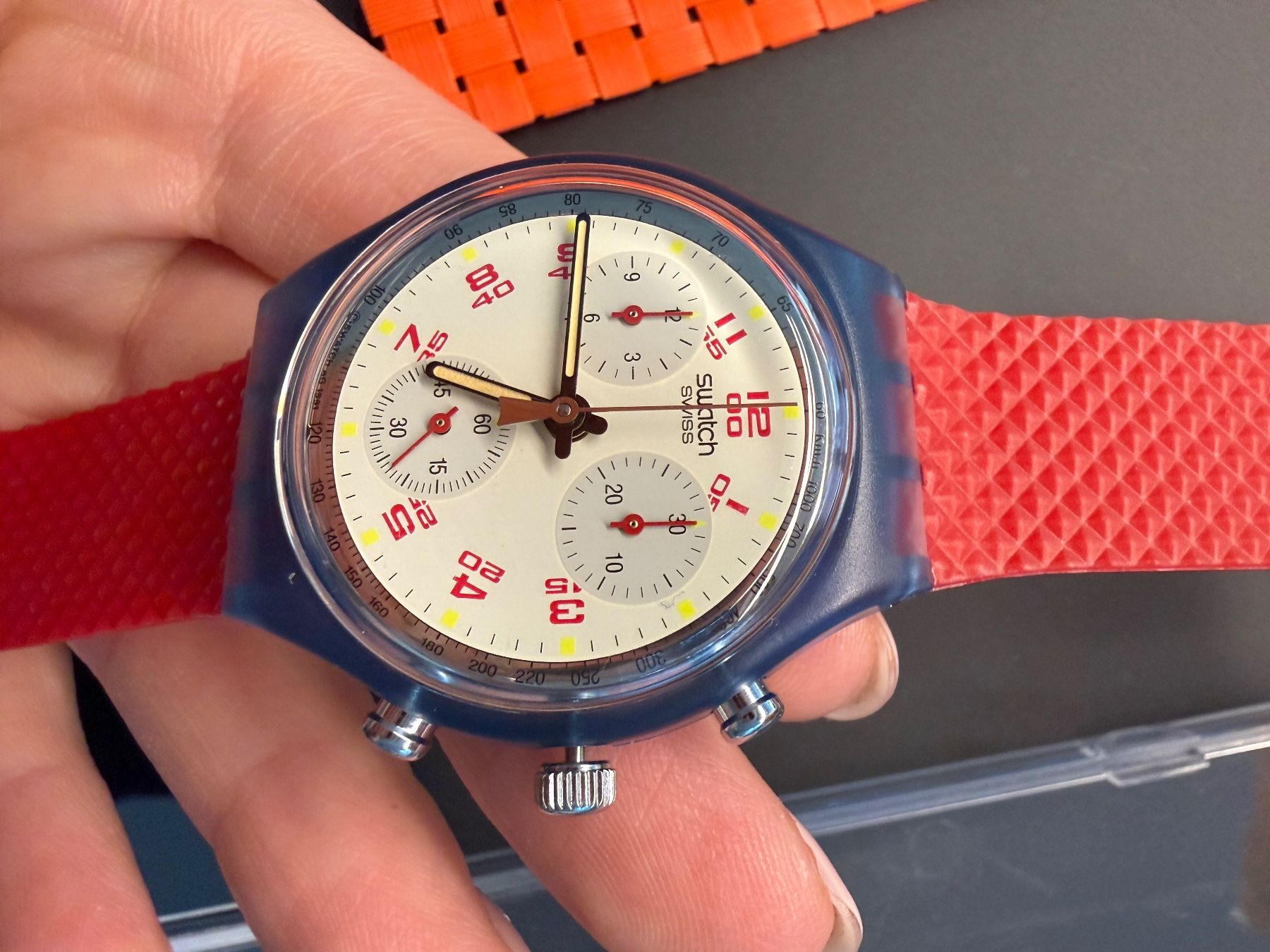 Swatch Orologi: Swatch Chrono Armbanduhr rot – Usato da Lufingen venduto da Hafula 2