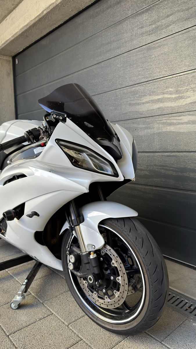 Yamaha Strada: Yamaha YZF-R6 (35kw) – Usato da Röthenbach Hbsee venduto da M1ke 1