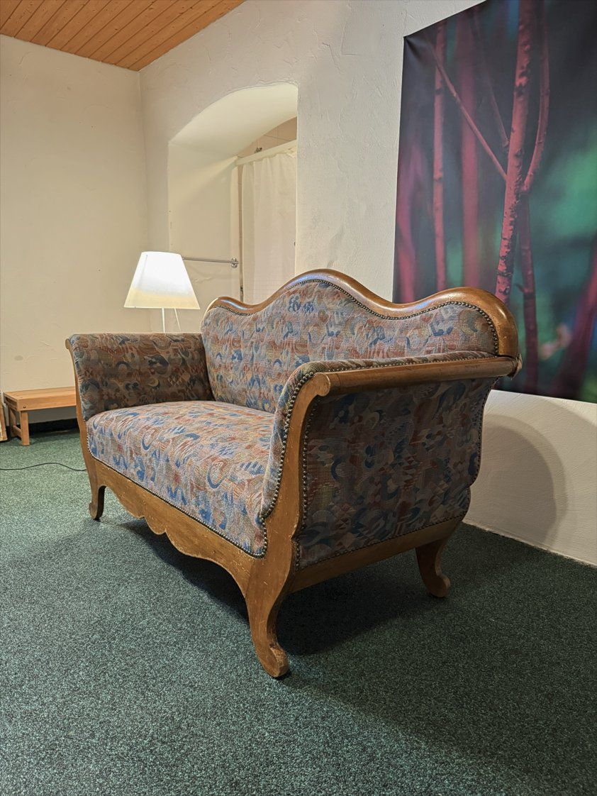 Divani: Biedermeier Sofa – Usato da Chur venduto da Fatschel 1