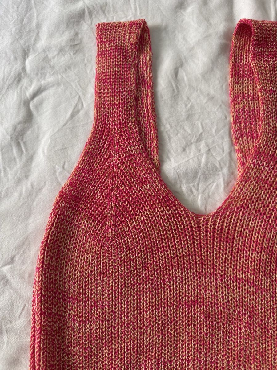 Top: Hand-Knitted Pink Summer Top, Sleeveless, Size Medium – Nuovo (secondo la descrizione) da Zürich venduto da olalinda 1
