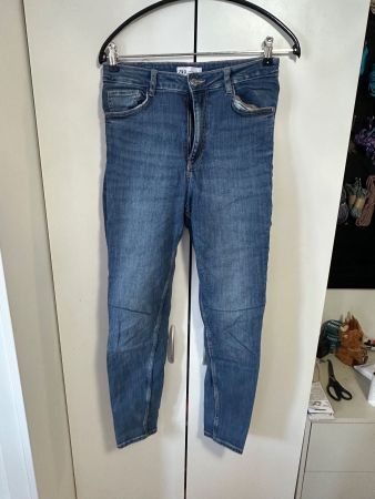 Blaue Jeans von Zara (40)