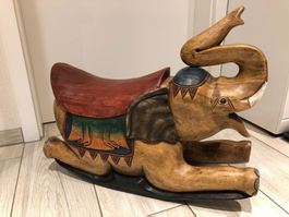 Elefant wunderschön und massiv