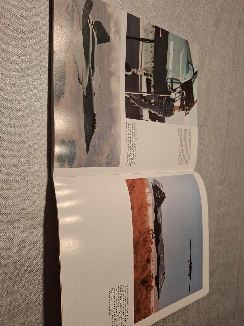 Libri: Buch America's Stealth Fighters and Bombers – Usato da Bäretswil venduto da Galada 8