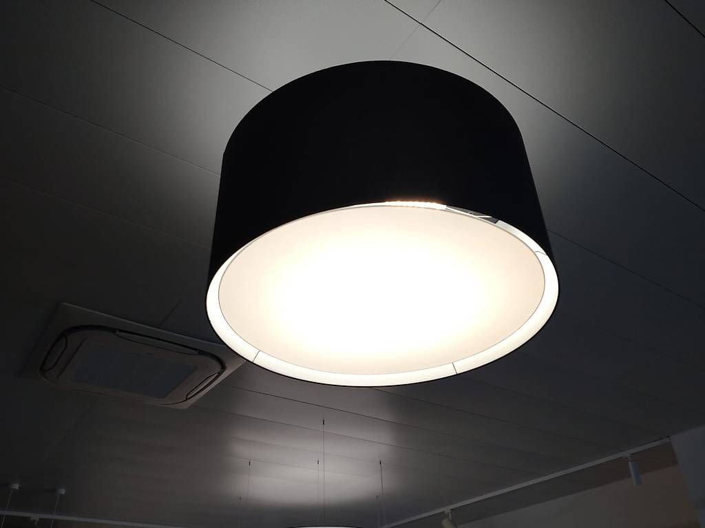Lampadari & plafoniere: 4 Hängeleuchten – Usato da Büron venduto da SF17 1