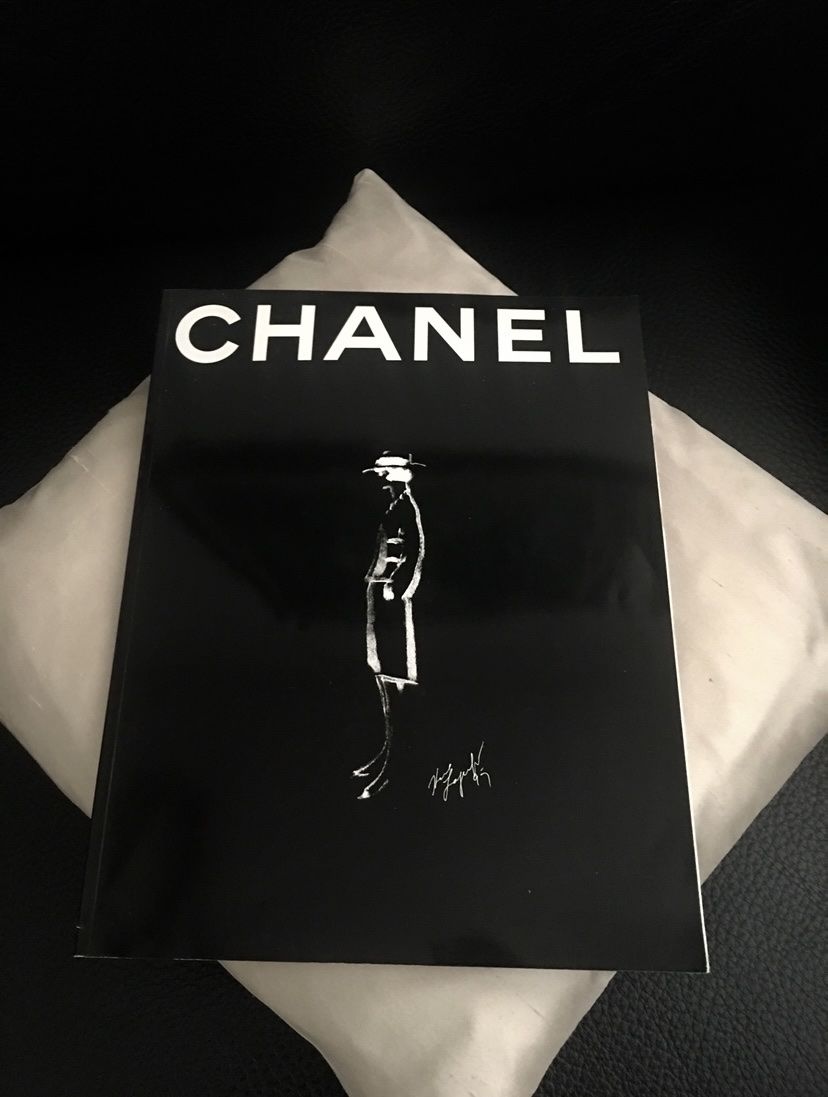 Riviste & Magazine: Esclusiva rivista Chanel nr2 – Nuovo (secondo la descrizione) da Mendrisio venduto da SGR85