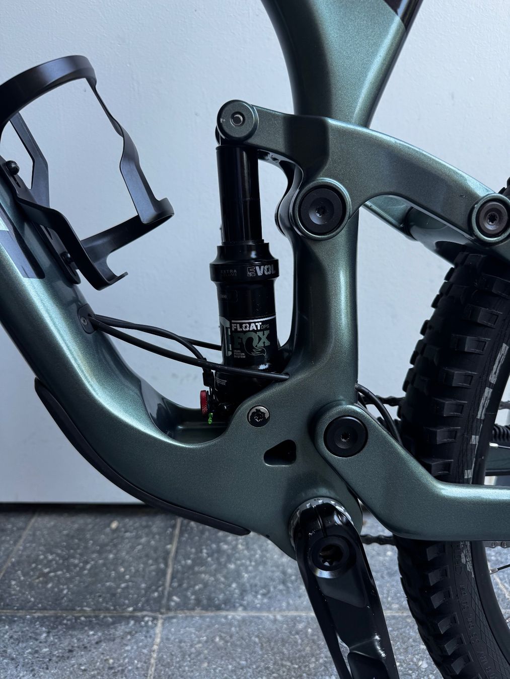 Bixs Velos: BIXS Lane 250 Carbon MTB Fully – Gebraucht aus Derendingen von nini.22 4