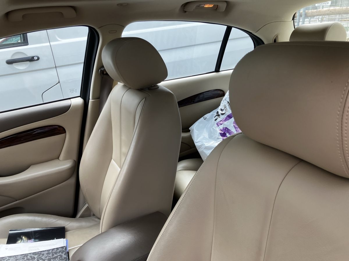 Jaguar Automobili: Jaguar S-Type 3.0 V6 – Difettoso da Uster venduto da Burrli3 7