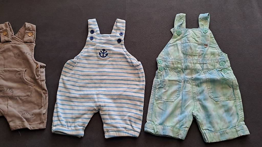 Pantaloni: Kurze Hosen Gr.68 – Usato da Oberrieden venduto da Raja011 2