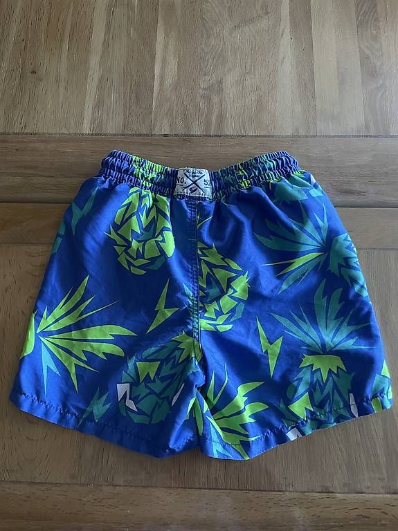 Badehosen: Short de bain taille 134/140 – Gebraucht aus Martigny-Croix von jen_t9fp 2