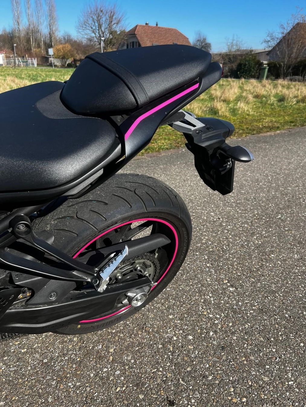 Yamaha Route: Yamaha MT 07 35kw – D'occasion à Villnachern par Triumph2 5