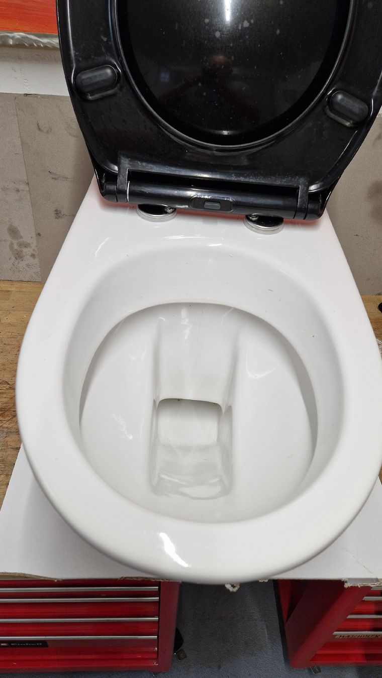 Laufen WC: WC Laufen – Usato da Willisau venduto da Schubert1 2