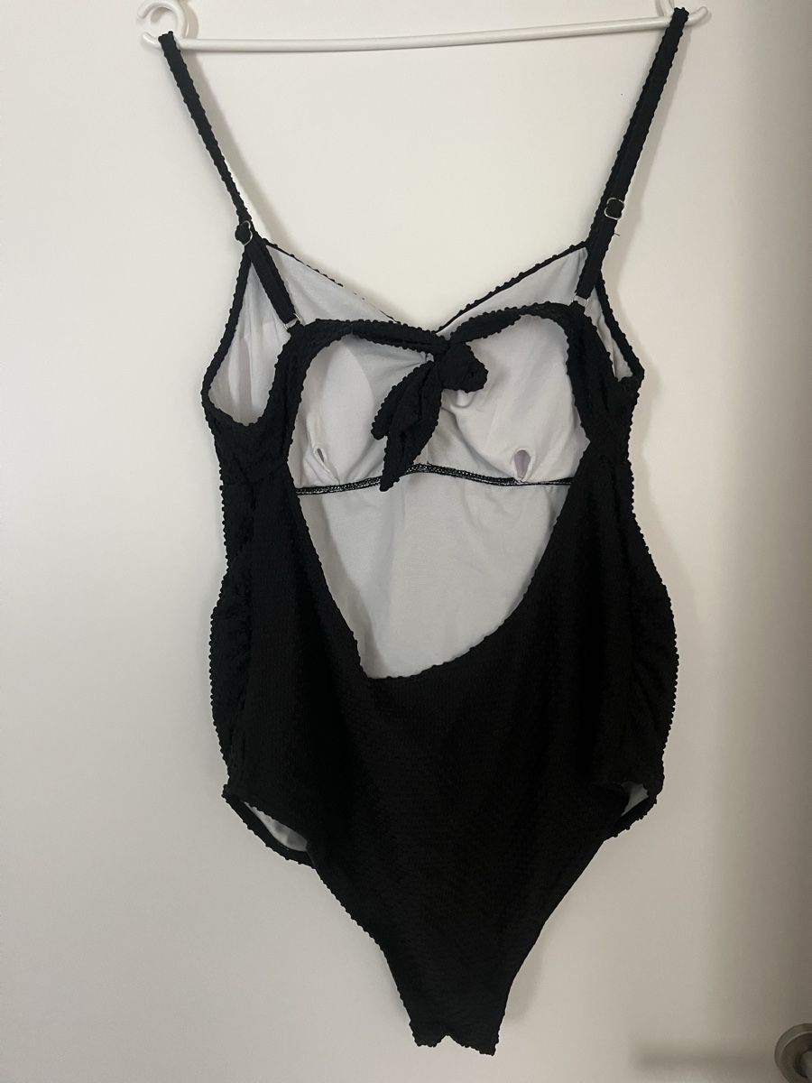 Badekleider & Bikinis: Badeanzug Gr. M  – Neu (gemäss Beschreibung) aus Kaltbrunn von Minchen123 2