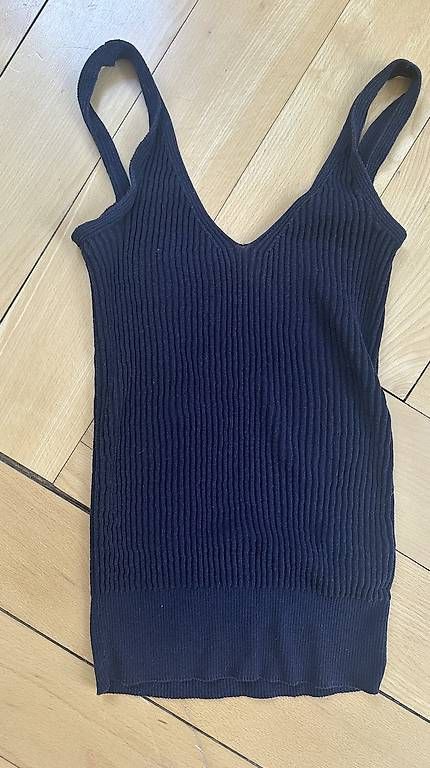 Top: COS | Top | Navy | Grösse XS – Usato da ZÜRICH venduto da Schnauk