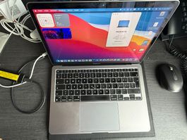 MacBookAir 2020 M1 16 GB RAM und 256 GB Disk