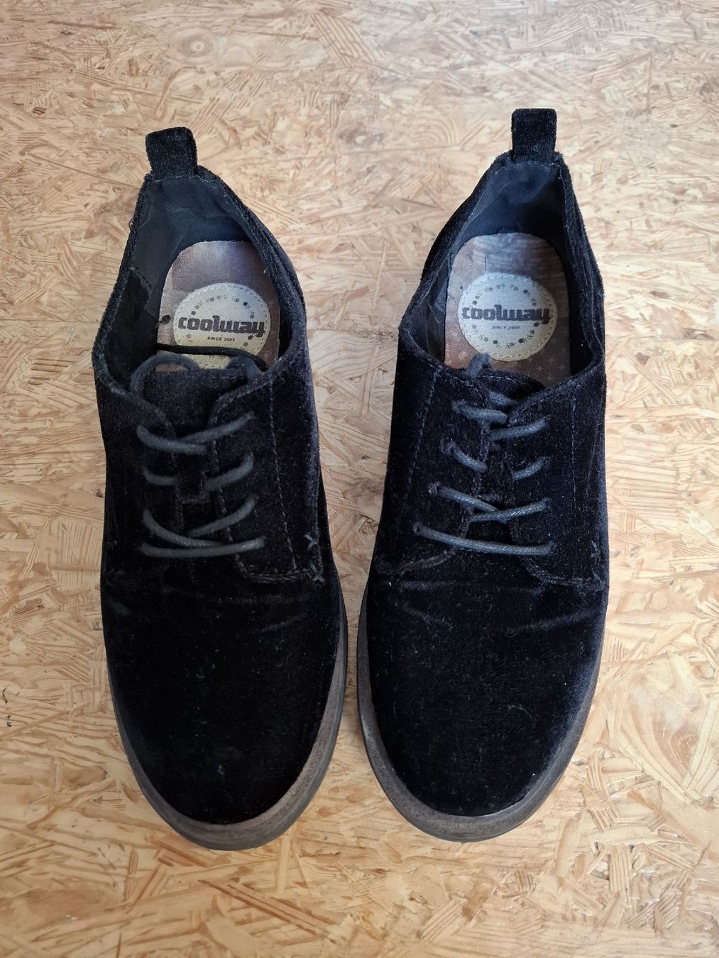 Scarpe da donna: Schwarze Samt Schuhe, Grösse 38 – Usato da Hasle b. Burgdorf venduto da lap-company 1