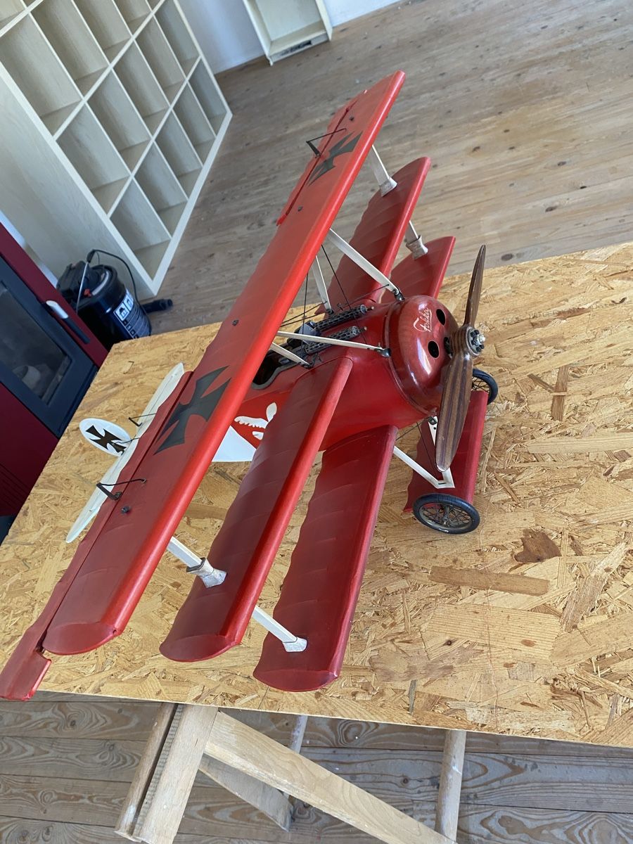 Modellbausätze & Standmodelle: Baron rouge maquette  – Gebraucht aus Lausanne von Csamadhi 9
