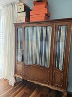 Vintage Schrank/ Vitrine / Kleiderschrank