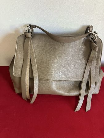 Schultertasche aus Leder, Top Zustand, wie neu!