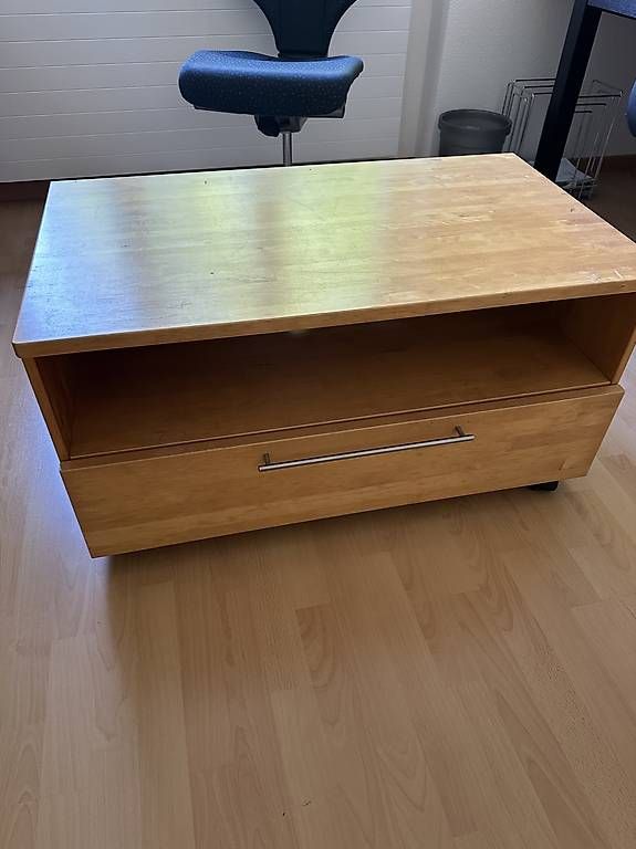 Cassettiere: Holz Möbel – Usato da Bellach venduto da ret_bs5k 1